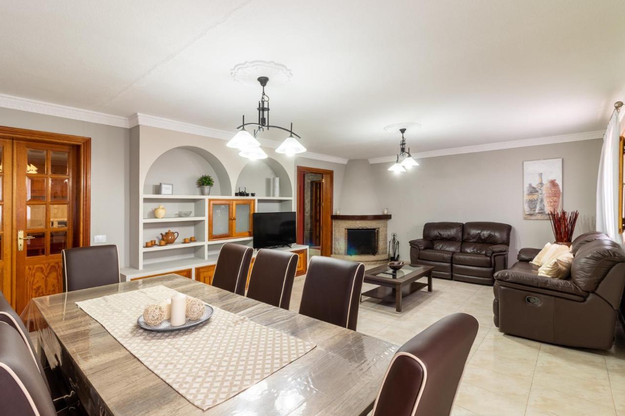 Casa Marjoes - 2 Villas - Bbq - Communal Pool 摩亚 外观 照片